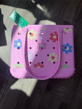 Bogg Bag Spring Love, Happy Flowers